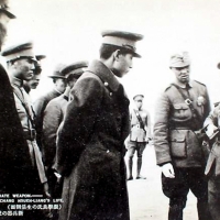 张学良视察军队